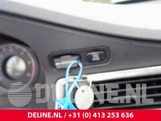 Volvo V-70 V70 (BW), Combi, 2007 / 2016 2.0 D 16V picture 30