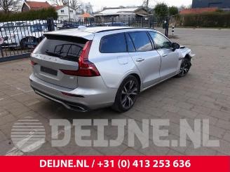 Volvo V-60 V60 II (ZW), Combi, 2018 2.0 T6 16V Twin Engine picture 7