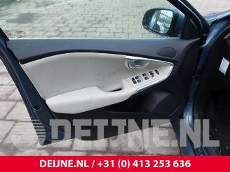 Volvo V-40 V40 (MV), Hatchback 5-drs, 2012 / 2019 1.6 D2 picture 17