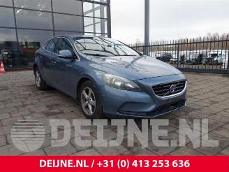 Uttjänta bilar auto Volvo V-40 V40 (MV), Hatchback 5-drs, 2012 / 2019 1.6 D2 2013/11
