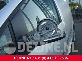 Volkswagen Caddy Caddy III (2KA,2KH,2CA,2CH), Van, 2004 / 2015 2.0 SDI picture 12