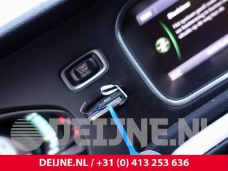 Volvo V-40 V40 (MV), Hatchback 5-drs, 2012 / 2019 1.6 D2 picture 27