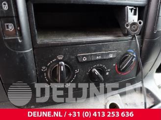 Peugeot Expert Expert (G9), Van, 2007 / 2016 2.0 HDi 120 picture 22