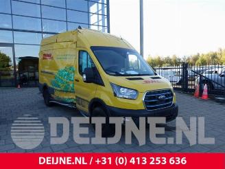 Coche siniestrado Ford Transit Transit, Van, 2013 E-Transit 68 kWh 2023/9