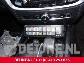 Volvo V-60 V60 Cross Country II (ZZ), Combi, 2018 2.0 B4 16V Mild Hybrid AWD picture 28