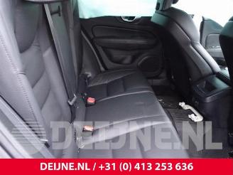 Volvo V-60 V60 Cross Country II (ZZ), Combi, 2018 2.0 B4 16V Mild Hybrid AWD picture 18