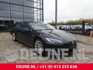 Tesla Model S Model S, Liftback, 2012 / 2026 75D picture 1