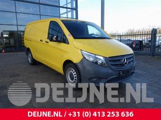 Vrakbiler auto Mercedes Vito eVito (447.6), Van, 2019 41/60/66 kWh 2020/10