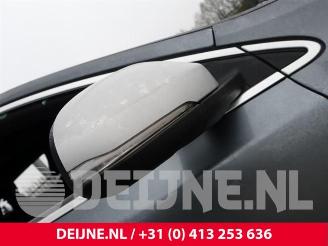 Volvo V-40 V40 (MV), Hatchback 5-drs, 2012 / 2019 1.5 T2 16V Geartronic picture 32