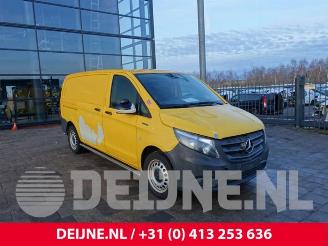 skadebil auto Mercedes Vito eVito (447.6), Van, 2019 41/60/66 kWh 2020/11