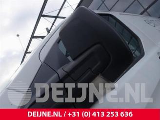 Ford Transit  picture 11