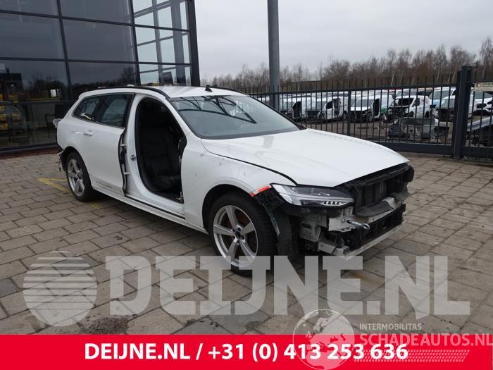 Volvo V-90 V90 II (PW), Combi, 2016 2.0 B6 Mild Hybrid AWD