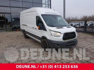 Coche siniestrado Ford Transit Transit, Van, 2013 2.2 TDCi 16V RWD 2014/11