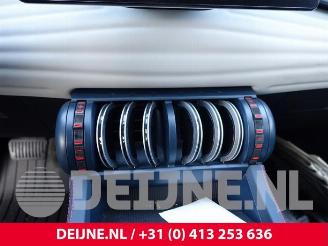 BYD Atto 3 Atto 3/Atto 3 Evo, SUV, 2022 FWD 60 kWh picture 30