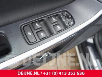 Volvo V-60 V60 I (FW/GW), Combi, 2010 / 2018 1.6 T3 16V picture 18