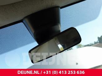 Peugeot Expert Expert (V1/VA/VB/VE/VF/VT/VY), Van, 2016 2.0 Blue HDi 180 16V picture 32