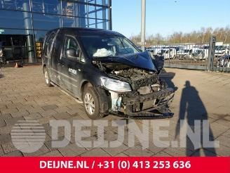 Uttjänta bilar auto Volkswagen Caddy Caddy IV, Van, 2015 2.0 TDI 102 2017/1