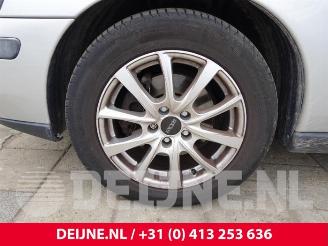 Volvo V-70 V70 (SW), Combi, 1999 / 2008 2.4 20V 140 picture 10