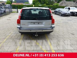 Volvo V-70 V70 (SW), Combi, 1999 / 2008 2.4 20V 140 picture 6