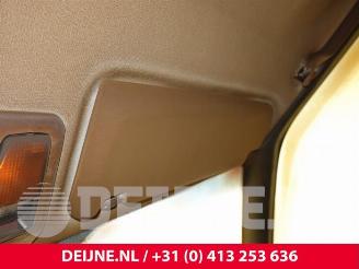 Volvo V-70 V70 (GW/LW/LZ), Combi, 1997 / 2002 2.4 20V 140 picture 26