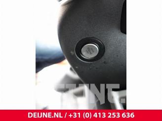 Volkswagen ID.Buzz ID.Buzz Cargo (EBA), Van, 2022 77 kWh picture 35