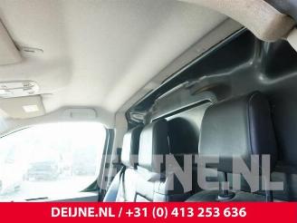 Peugeot Expert Expert (V1/VA/VB/VE/VF/VT/VY), Van, 2016 2.0 Blue HDi 120 16V picture 23