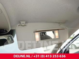 Volvo V-40 V40 (MV), Hatchback 5-drs, 2012 / 2019 2.0 D3 16V picture 32