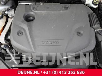 Volvo V-40 V40 (MV), Hatchback 5-drs, 2012 / 2019 2.0 D3 16V picture 35