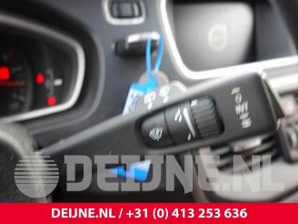 Volvo V-40 V40 (MV), Hatchback 5-drs, 2012 / 2019 2.0 D3 16V picture 24