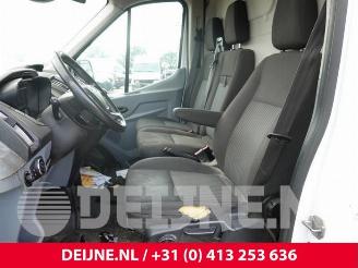 Ford Transit Transit, Van, 2013 2.0 TDCi 16V Eco Blue 130 RWD picture 21