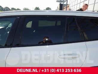Volvo V-60 V60 Cross Country II (ZZ), Combi, 2018 2.0 B5 16V Mild Hybrid Geartronic AWD picture 32