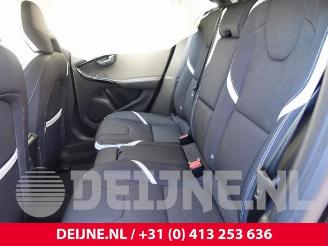 Volvo V-40 V40 (MV), Hatchback 5-drs, 2012 / 2019 2.0 T3 16V picture 33