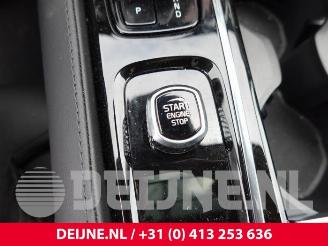 Volvo V-60 V60 II (ZW), Combi, 2018 2.0 T6 16V Plug-in Hybrid AWD picture 32