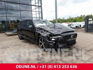 Sloopauto Volvo V-60 V60 II (ZW), Combi, 2018 2.0 T6 16V Plug-in Hybrid AWD 2024/7