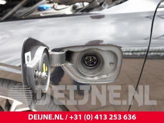 Volvo V-60 V60 II (ZW), Combi, 2018 2.0 T6 16V Plug-in Hybrid AWD picture 12