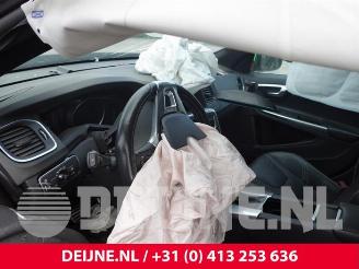 Volvo V-60 V60 I (FW/GW), Combi, 2010 / 2018 1.5 T2 16V Autom. picture 13