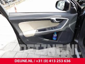 Volvo V-60 V60 I (FW/GW), Combi, 2010 / 2018 2.4 D6 20V Plug-in Hybrid AWD picture 15