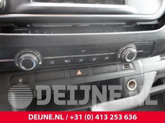 Peugeot Expert Expert (V1/VA/VB/VE/VF/VT/VY), Van, 2016 e-Expert picture 31