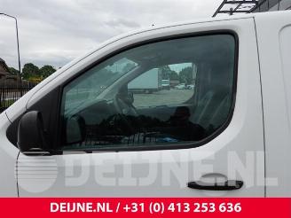 Peugeot Expert Expert (V1/VA/VB/VE/VF/VT/VY), Van, 2016 2.0 Blue HDi 120 16V picture 13