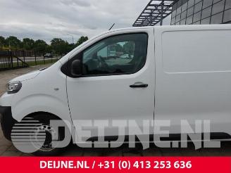 Peugeot Expert Expert (V1/VA/VB/VE/VF/VT/VY), Van, 2016 2.0 Blue HDi 120 16V picture 15