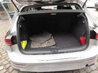 Volkswagen Golf Life picture 22