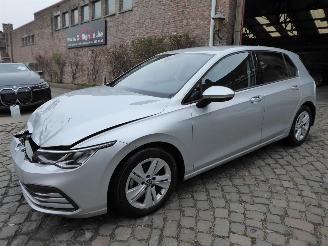Damaged car Volkswagen Golf Life 2022/9