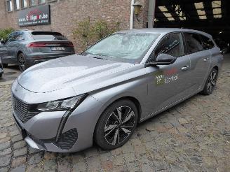Coche accidentado Peugeot 308 SW Allure 2022/5