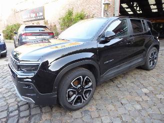 Unfallwagen Jeep Avenger Summit 2023/10
