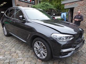 BMW X3 20 d Luxury Line picture 4