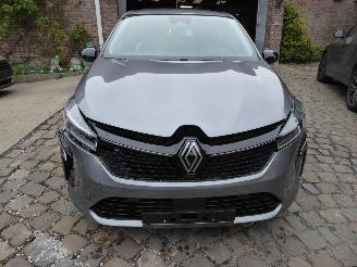 Renault Clio Evolution Hybrid picture 2