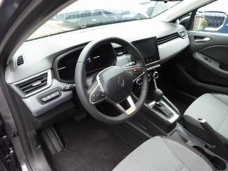 Renault Clio Evolution Hybrid picture 14