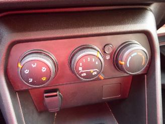 Dacia Sandero Essential picture 18