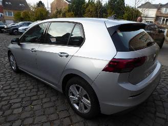 Volkswagen Golf VIII Lim. Life eTSI picture 10