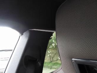 BMW iX 40 xDrive picture 14